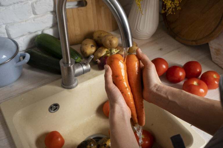 Quais alimentos precisam de higienização especial?