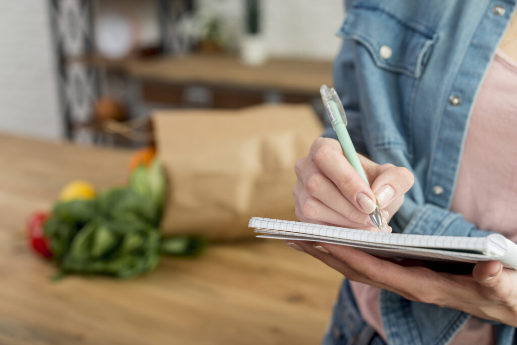 Como montar uma lista de compras inteligente